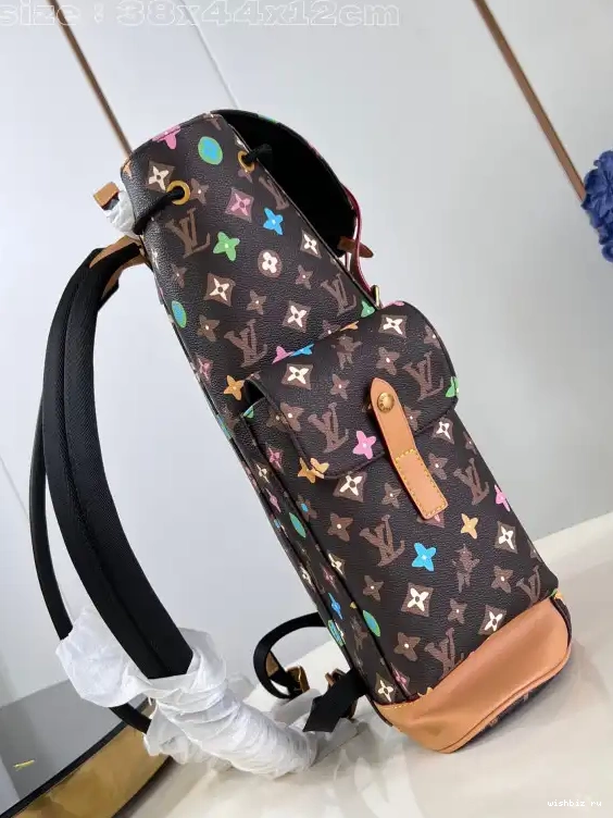 WIS MM-38*44*12.5CM Backpack Vuitton Louis Christopher 0601